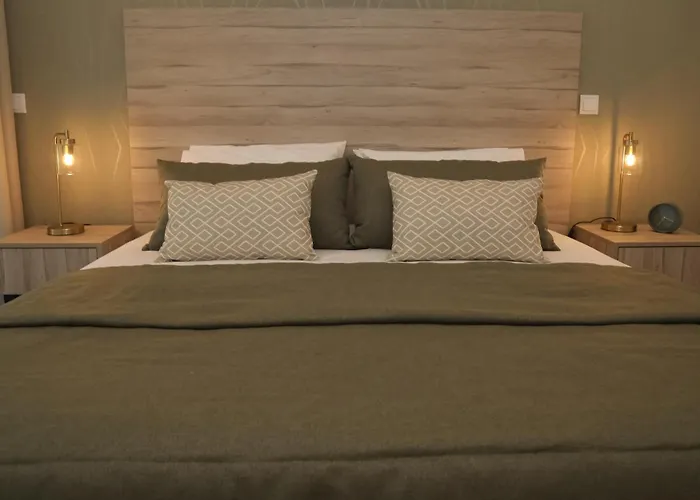 Sunset Horizon - By Sch *