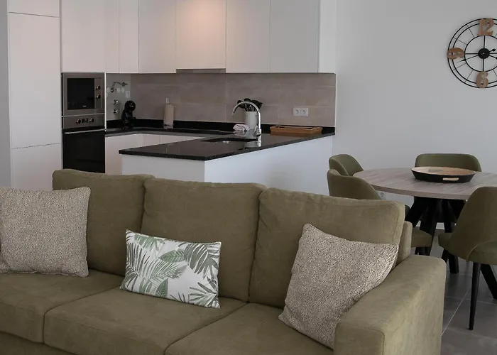 Sunset Horizon - By Sch 公寓