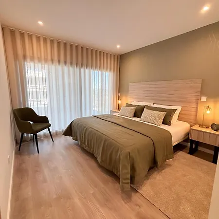 Sunset Horizon - By Sch Lejlighed Nazaré